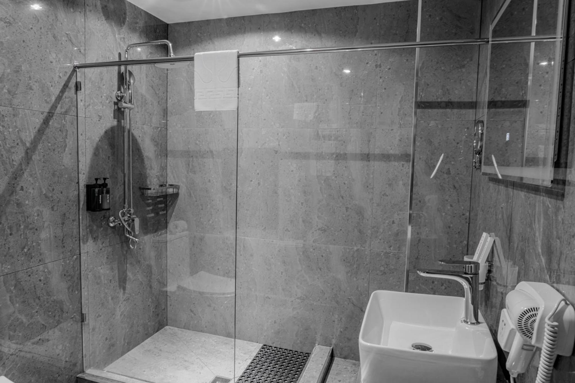 Husma Hotel & Spa Tashkent Luaran gambar